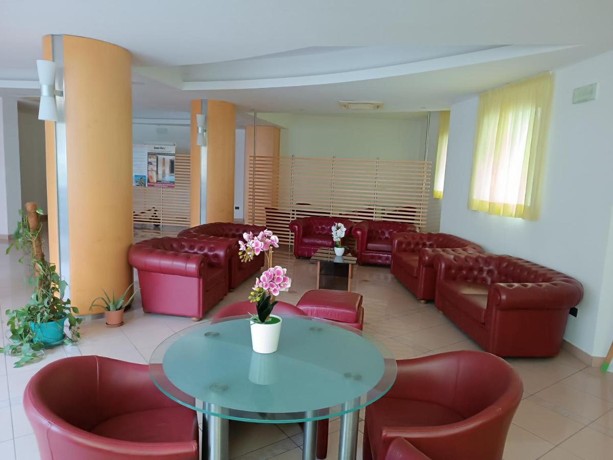 Residence Queen Mary カットーリカ エクステリア 写真